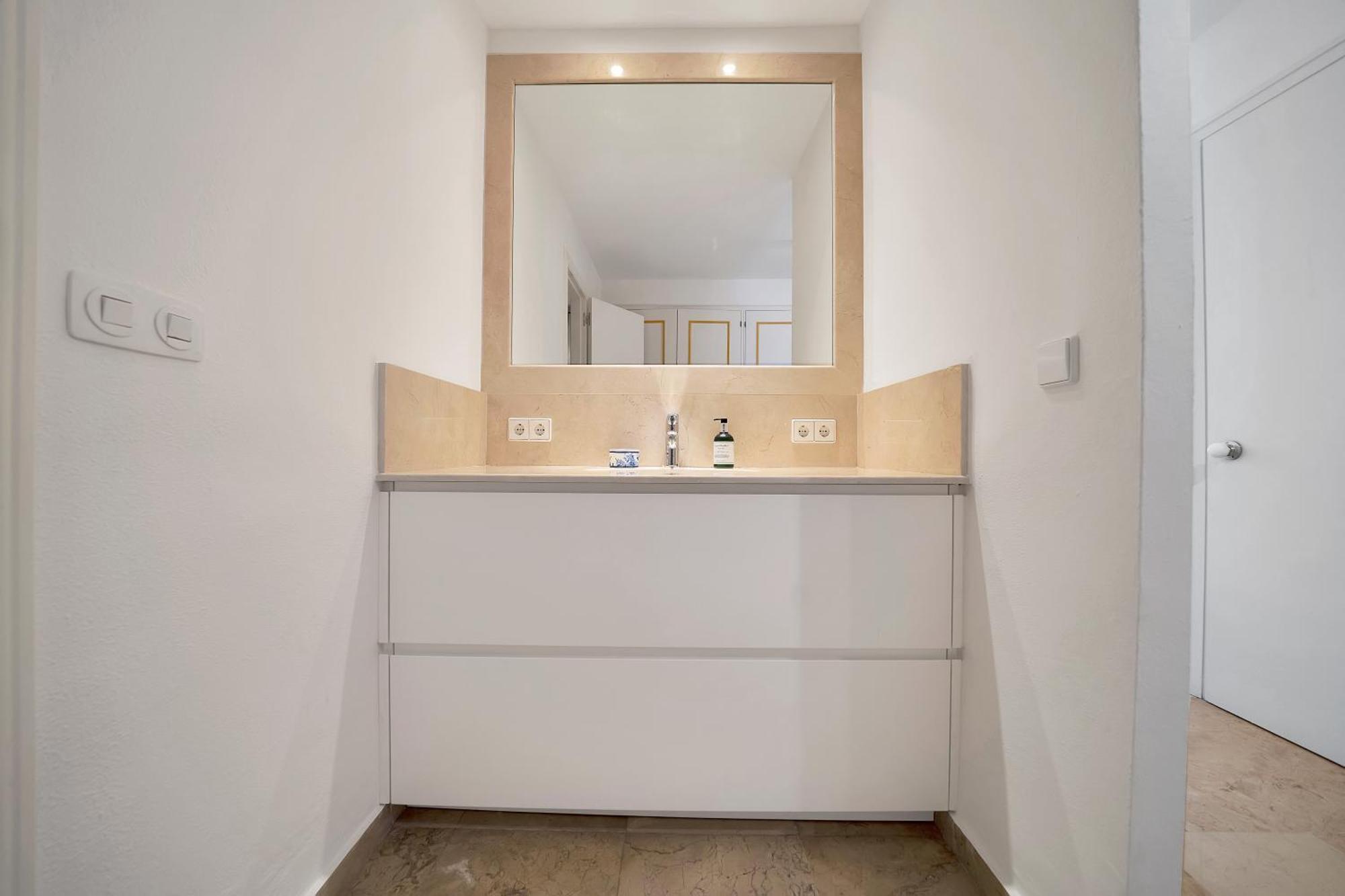 Apartamento Lujoso Y Elegante Primera Linea Golf - Flamencos 7 *